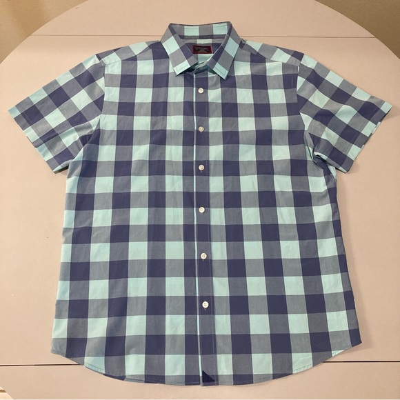 UNTUCKit Other - UNTUCKit Blue and Light Blue Plaid Men's Shirt